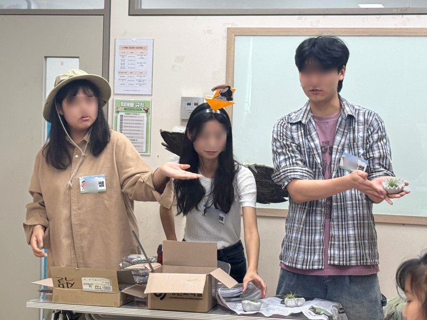 8d2f8d21650dbe2683fa90a61e189c8b_1751015455_038.jpg